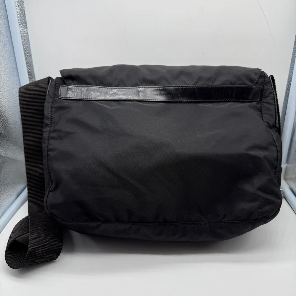Prada Black Nylon Messenger Crossbody Bag Authentic Logo Buckle Shoulder Satchel